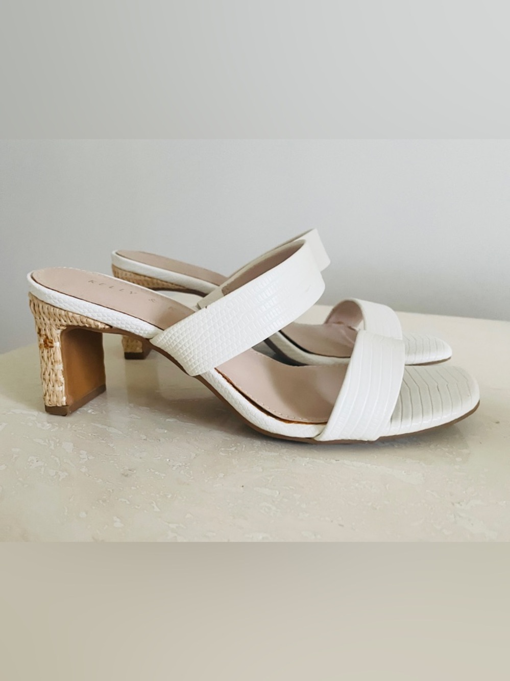 Kelly & Katie Carbren Two Strap Sandal Flat Block Heel Slip On 6 M